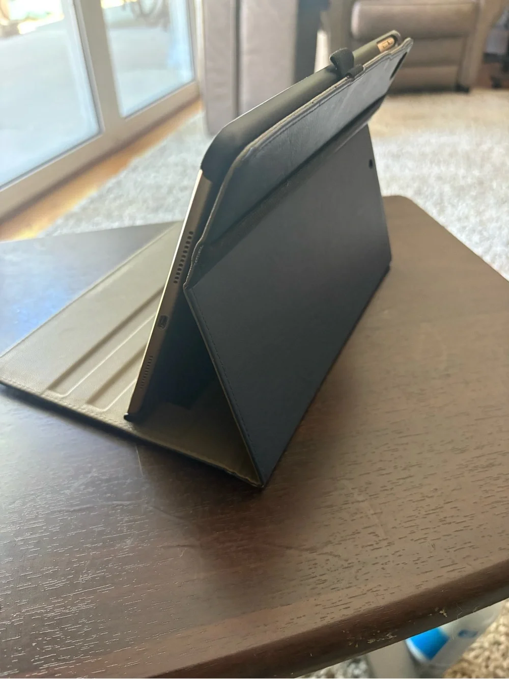 Apple iPad Pro (9.7-inch) Storage: 128GB Color: Rose Gold